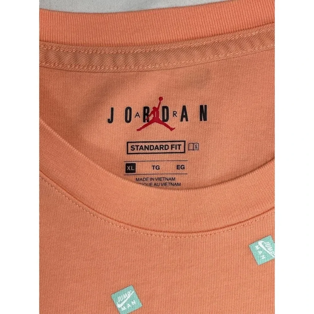 Jordan Jumpman Retro All Over Print T-Shirt Peach Standard Fit Size XL - Picture 3 of 8